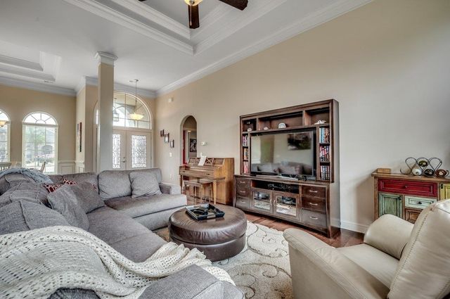 9060 Abingdon Dr., Myrtle Beach, SC 29579