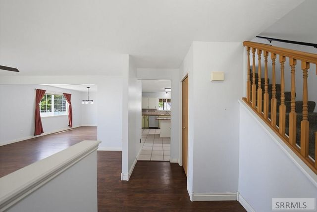833 E 1415 N, Shelley, ID 83274