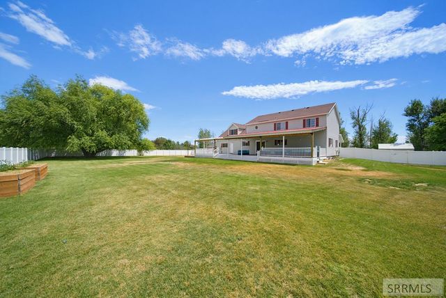 833 E 1415 N, Shelley, ID 83274