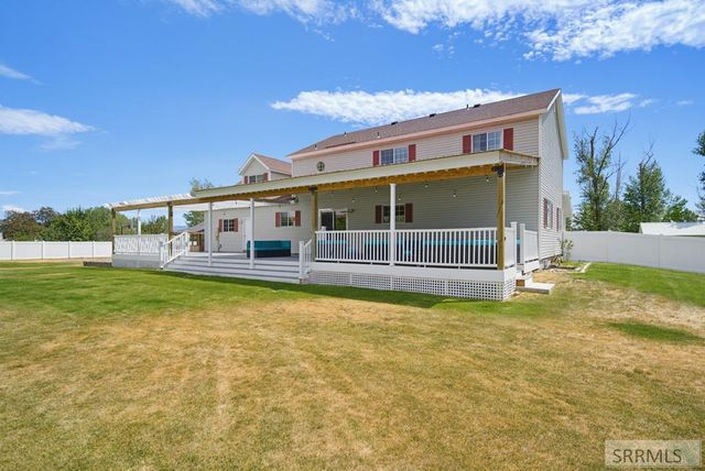 833 E 1415 N, Shelley, ID 83274