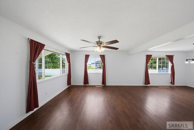 833 E 1415 N, Shelley, ID 83274