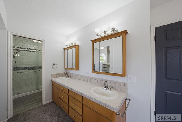 833 E 1415 N, Shelley, ID 83274