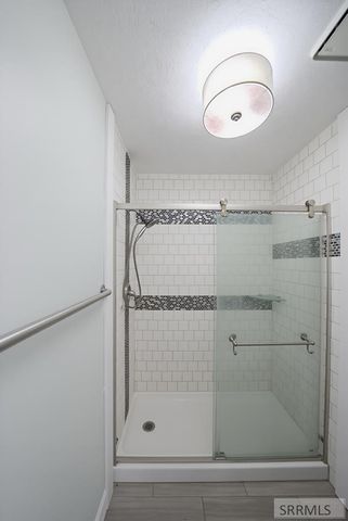833 E 1415 N, Shelley, ID 83274