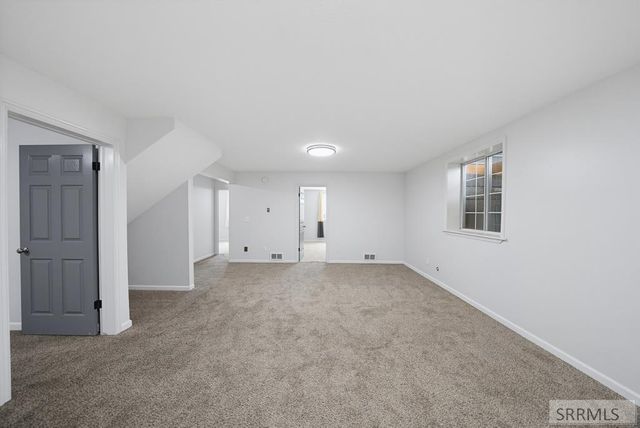 833 E 1415 N, Shelley, ID 83274