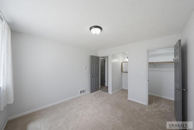 833 E 1415 N, Shelley, ID 83274