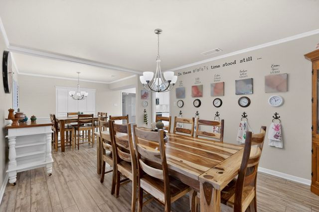 623 S Harbor Court, Granbury, TX 76048