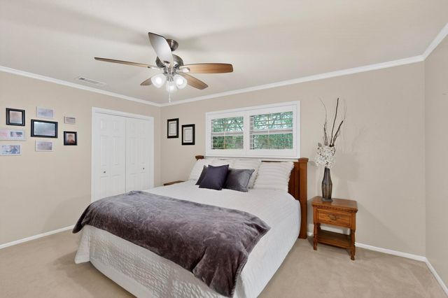 623 S Harbor Court, Granbury, TX 76048