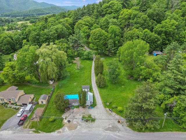 348 Center Street, Pownal, VT 05261