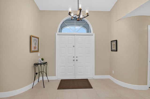 5606 Aspen Ridge Circle, Delray Beach, FL 33484