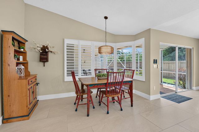 5606 Aspen Ridge Circle, Delray Beach, FL 33484
