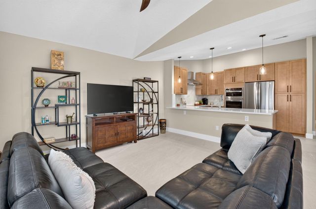 5606 Aspen Ridge Circle, Delray Beach, FL 33484