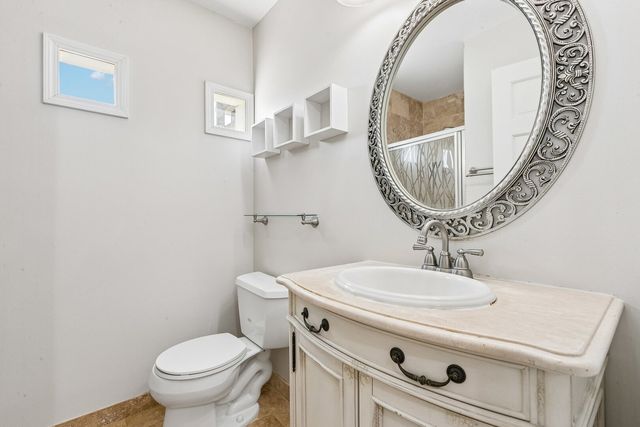 8029 Lincoln Avenue, Skokie, IL 60077