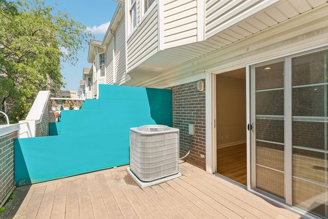 8029 Lincoln Avenue, Skokie, IL 60077