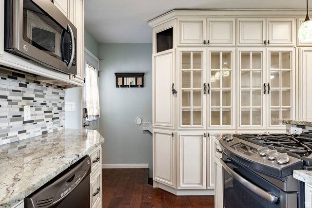 182 W CORNELL DR, Midvale, UT 84047