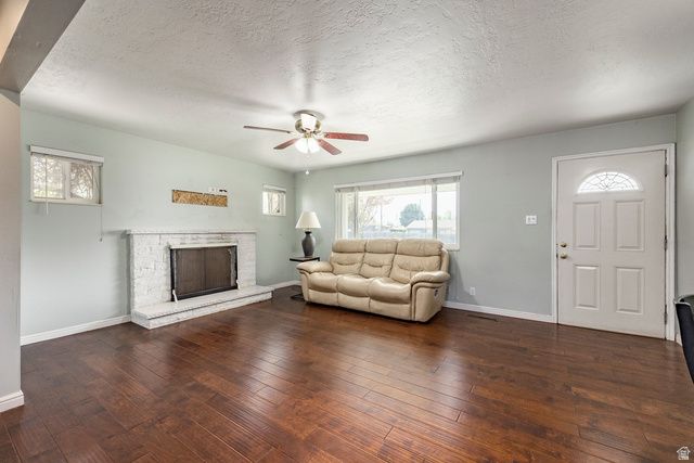 182 W CORNELL DR, Midvale, UT 84047