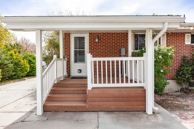 182 W CORNELL DR, Midvale, UT 84047