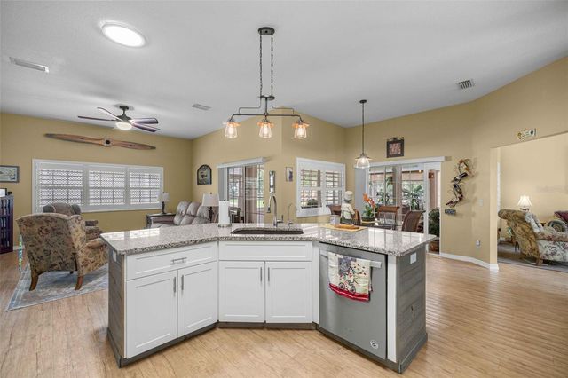 5592 NE 61ST AVENUE ROAD, Silver Springs, FL 34488