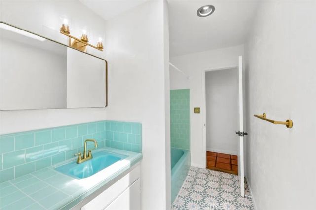 11525 Manzanita, Lakeside, CA 92040