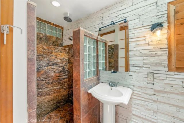 11525 Manzanita, Lakeside, CA 92040