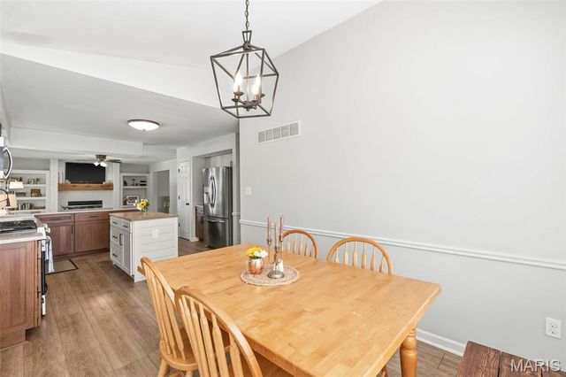 1773 Walters Way, St Charles, MO 63303