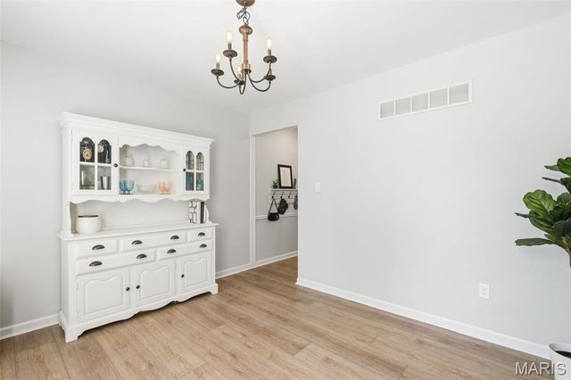 1773 Walters Way, St Charles, MO 63303