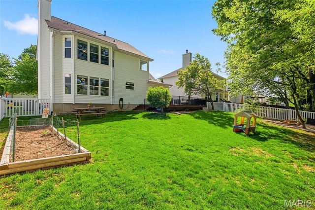 1773 Walters Way, St Charles, MO 63303