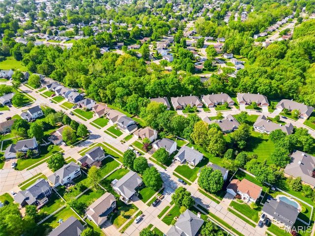 1773 Walters Way, St Charles, MO 63303