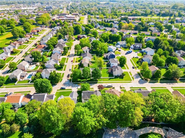 1773 Walters Way, St Charles, MO 63303