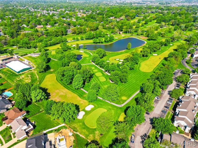1773 Walters Way, St Charles, MO 63303