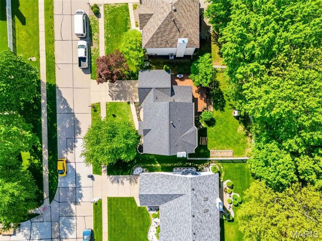 1773 Walters Way, St Charles, MO 63303
