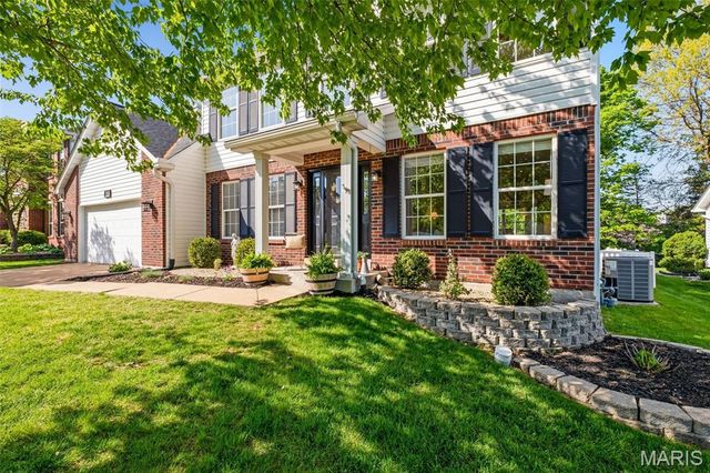 1773 Walters Way, St Charles, MO 63303