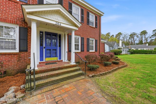 204 E College Street, Whiteville, NC 28472