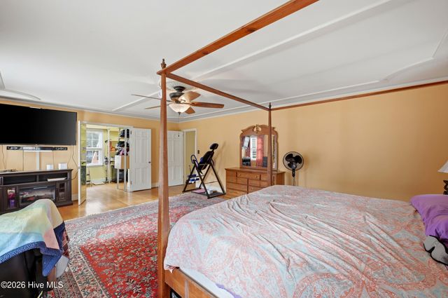 204 E College Street, Whiteville, NC 28472