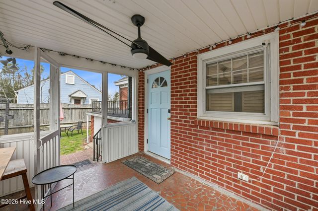 204 E College Street, Whiteville, NC 28472