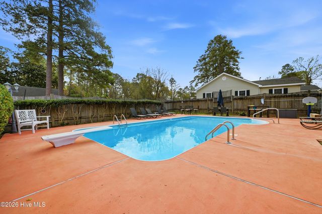 204 E College Street, Whiteville, NC 28472