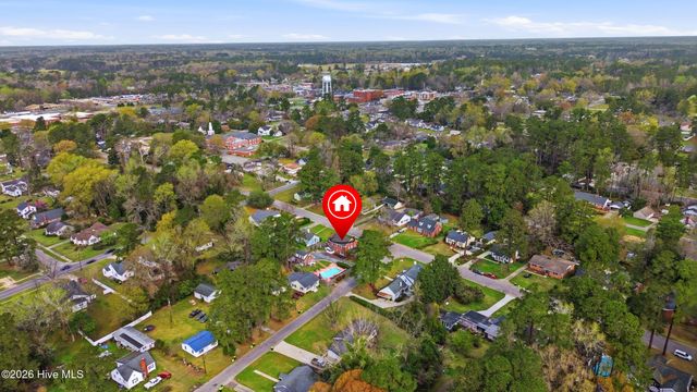 204 E College Street, Whiteville, NC 28472