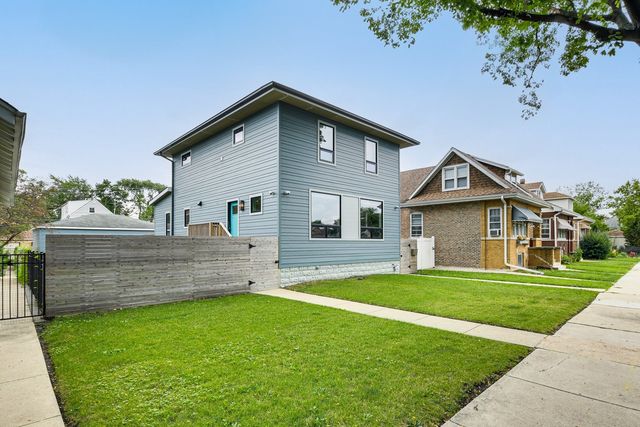 4727 N Kiona Avenue, Chicago, IL 60630