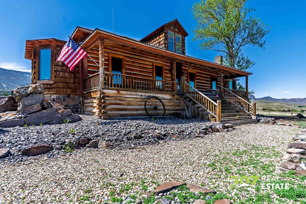 3080 & 3064 North Fork Hwy, Cody, WY 82414 photo 2