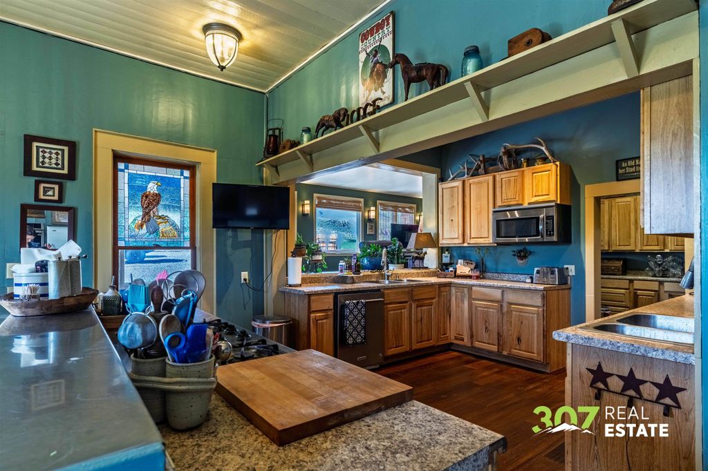 3080 & 3064 North Fork Hwy, Cody, WY 82414 photo 19