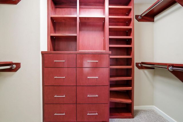 2119 Old Ox Road, Spring, TX 77386