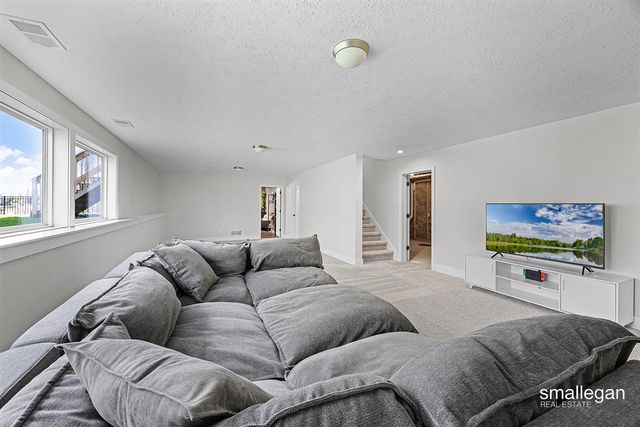 14591 Windway Drive, Grand Haven, MI 49417