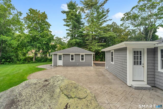 41 Maple Street, Stonington, CT 06378