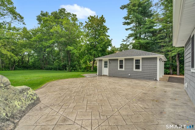 41 Maple Street, Stonington, CT 06378