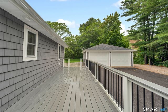 41 Maple Street, Stonington, CT 06378