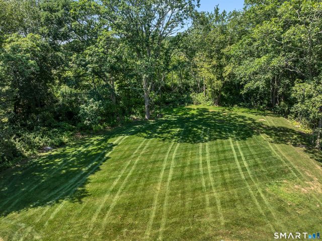 41 Maple Street, Stonington, CT 06378