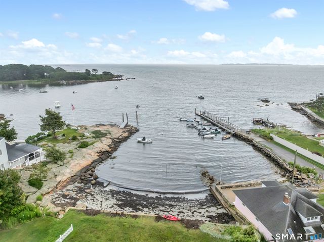 41 Maple Street, Stonington, CT 06378