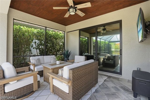 7195 Wilton DR, Naples, FL 34109
