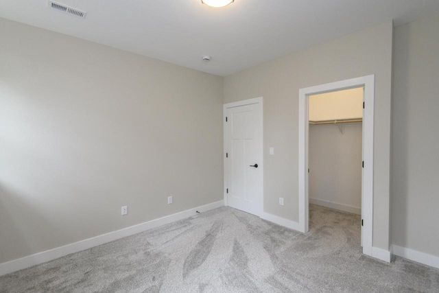 W241N6316 Oak DRIVE, Sussex, WI 53089
