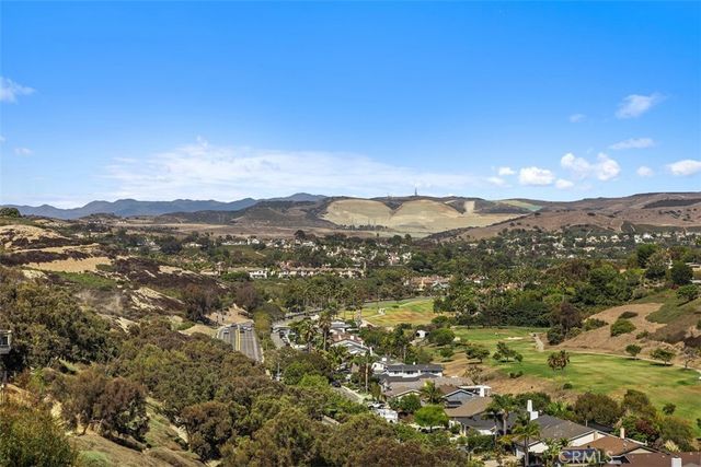 4 Via Del Tesoro, San Clemente, CA 92673