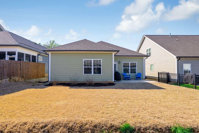 6105 Amber Forest Trail 38, Hixson, TN 37343